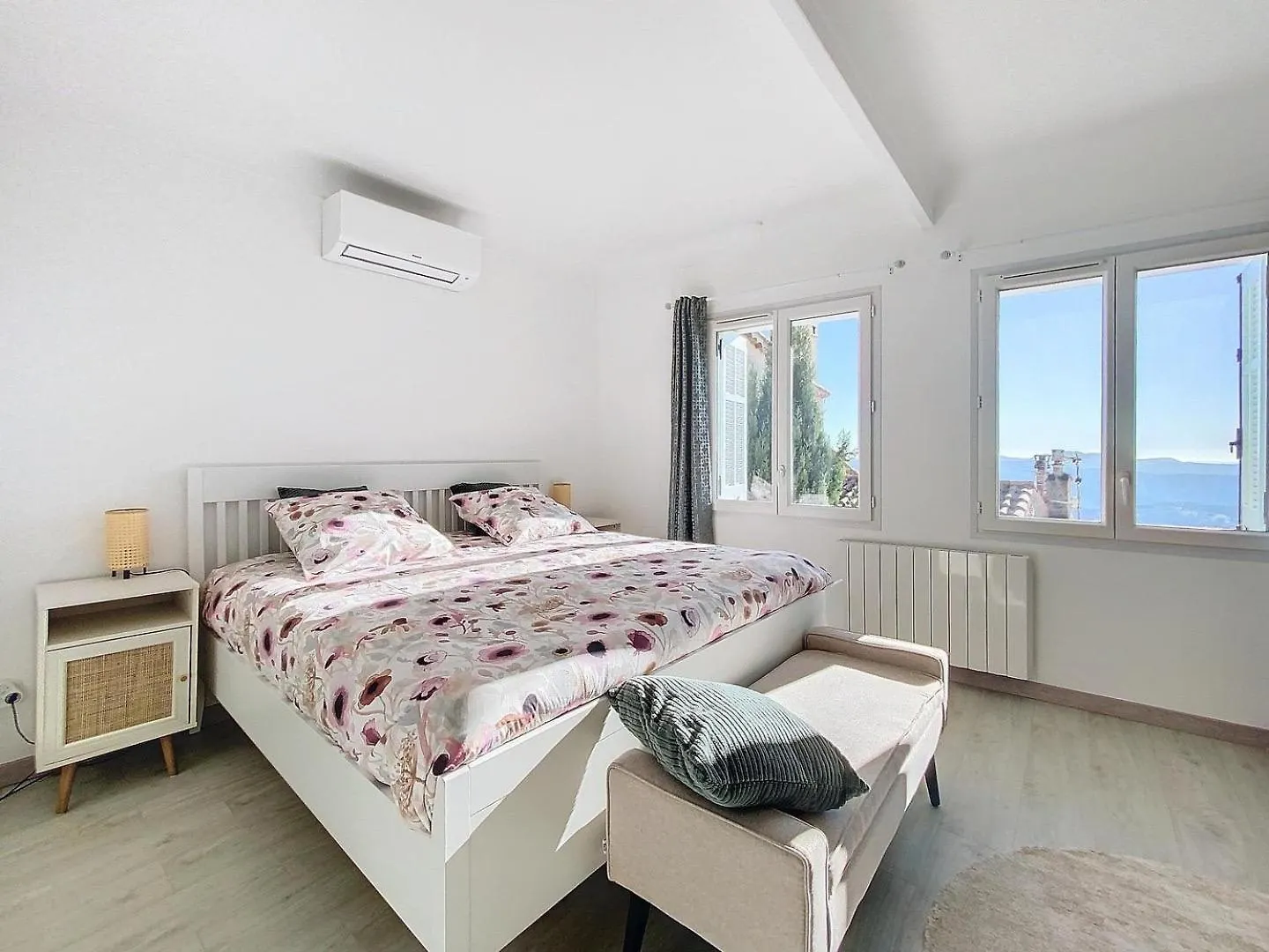 Maison Sommet Village Avec Jardin Jacuzzi Vue 아파트 카브리
