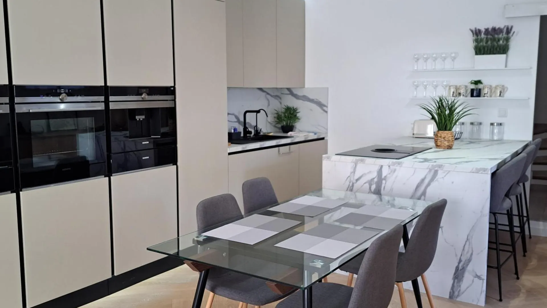 Maison Sommet Village Avec Jardin Jacuzzi Vue 0*, 카브리 프랑스